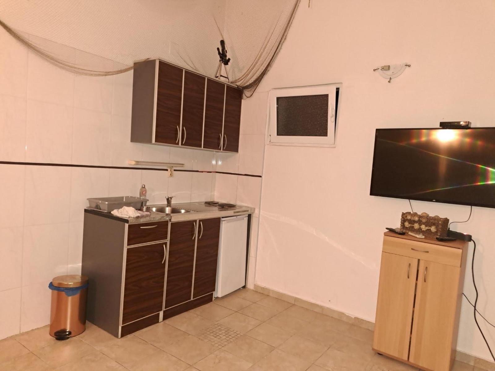 Apartamento The Four Fish Petrovac Exterior foto